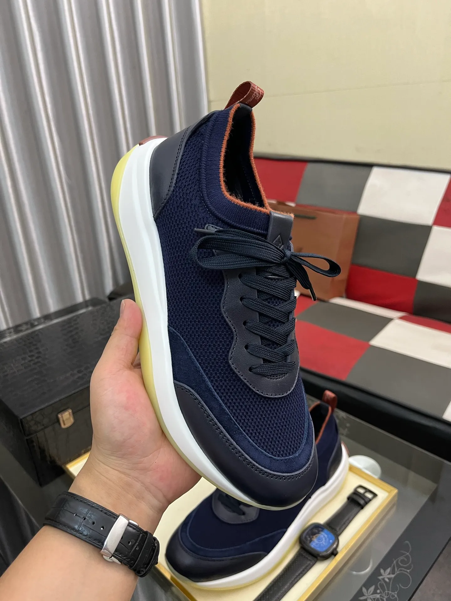 Men's men's shoes💰620⌚️⌚️Loro Piana - Loro Piana LP classic casual shoes, men's lace-up casual shoes and sneakers, high-quality lightweight and comfortable fabrics, suitable for outdoor leisure, the color is young and energetic, the upper is imported deerskin from Italy, it is great with sportswear or casual suits! Code number: 38-446️⃣Colors available